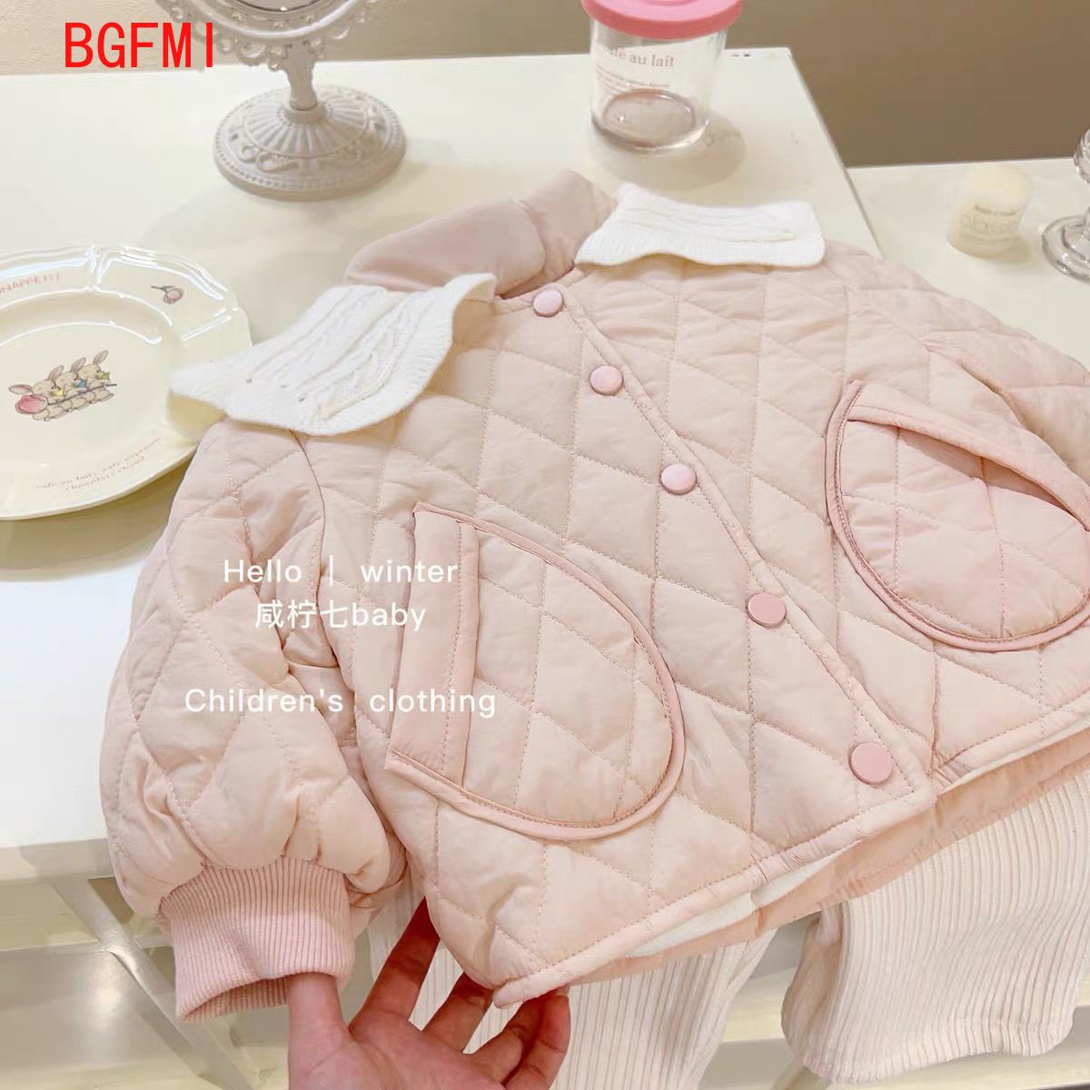 Dziewczęca różowa aksamitna ku – Baby Clothing Quilt recenzja i cena