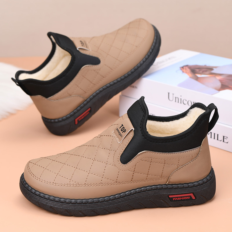 Nowe zimowe buty damskie, aksa – Soft Sole Booties recenzja i cena